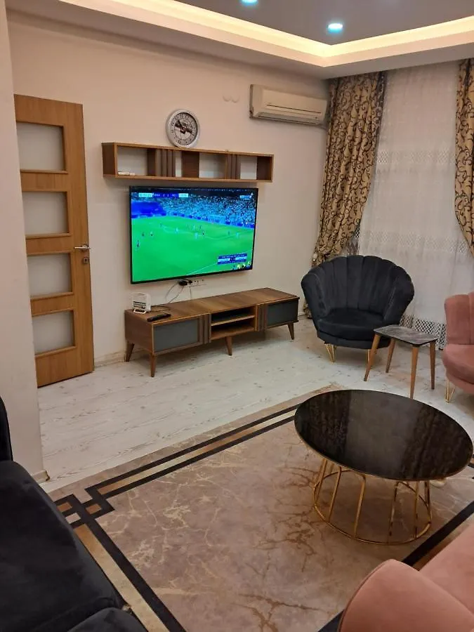 4,E Aksemsettin Mh Sari Abdullah Efendi Sk 11 N 1,2,3 Apartment Istanbul