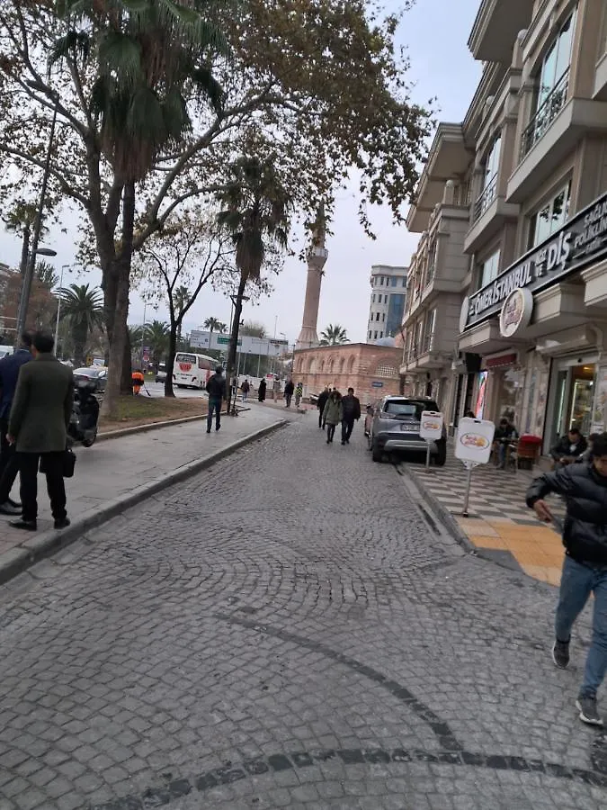 4,E Aksemsettin Mh Sari Abdullah Efendi Sk 11 N 1,2,3 Apartment Istanbul 0*,  Turkey