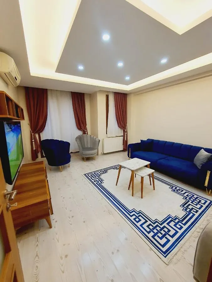 4,E Aksemsettin Mh Sari Abdullah Efendi Sk 11 N 1,2,3 Apartment Istanbul 0*,
